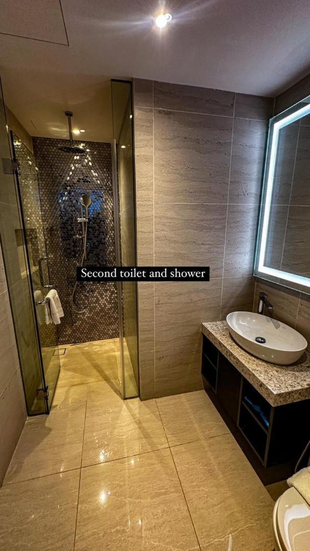 Axquisite Suites At Klcc Kuala Lumpur Bagian luar foto